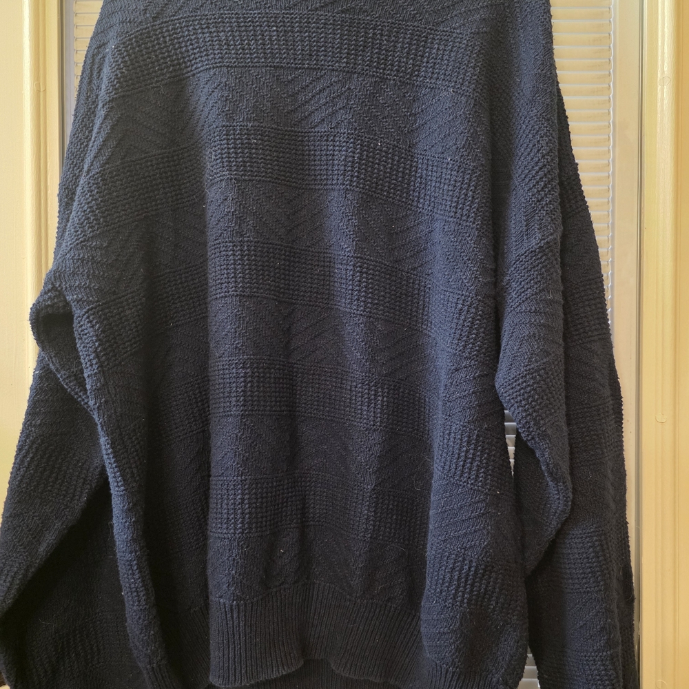Men's Classic Navy Crewneck Sweater
